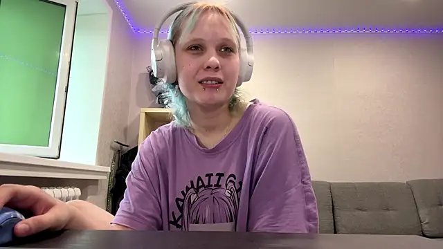 Snapshot of CuteLilit chatting on July 14, 2026, 12:11 pm CuteLilit online show from July 14, 2026, 12:11 pm