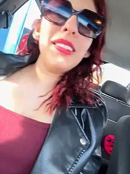 LacoloVCp online show from May 13, 2026, 8:27 pm
