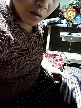 Caily-ly online show from June 10, 2026, 2:45 am
