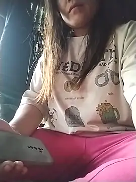Caily-ly online show from June 30, 2026, 3:18 am