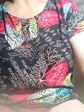 Caily-ly online show from July 27, 2026, 3:19 pm