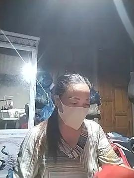 Caily-ly online show from August 3, 2026, 12:54 pm