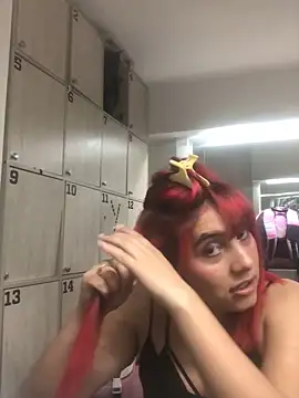 -Nataly online show from May 22, 2026, 1:57 am