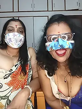 Snapshot of Kannada_telugu_lesbians chatting on June 3, 2026, 3:28 pm Kannada telugu lesbians online show from June 3, 2026, 3:28 pm