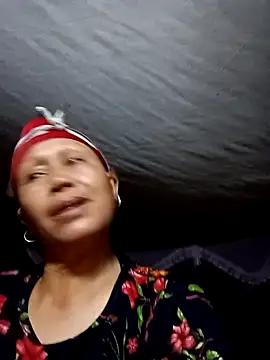 Snapshot of zanalove chatting on May 15, 2026, 12:45 pm zanalove online show from May 15, 2026, 12:45 pm