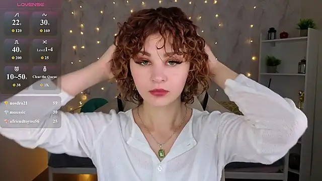 Kira  Fluffy online show from July 7, 2026, 6:47 am