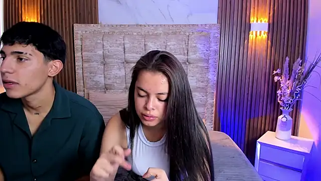 Snapshot of Ambar_a_Camilo chatting on July 9, 2026, 12:09 pm Ambar a Camilo online show from July 9, 2026, 12:09 pm