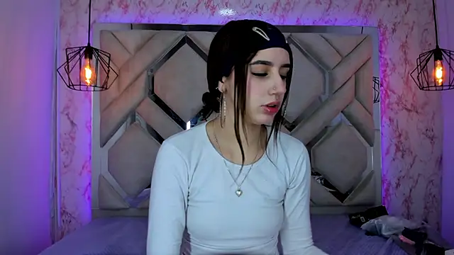 Snapshot of leri_rose_ chatting on July 29, 2026, 11:30 am leri rose online show from July 29, 2026, 11:30 am