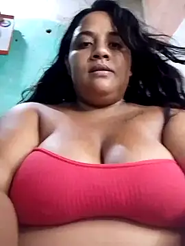 sexy-latina24u online show from June 9, 2026, 3:45 pm