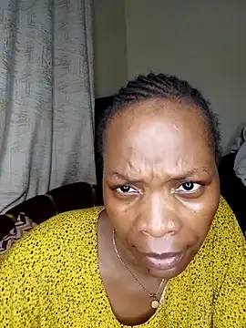 Sweetpoison20 online show from May 15, 2026, 10:06 pm