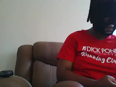 Snapshot of sexy_dove chatting on July 12, 2026, 7:10 am sexy dove online show from July 12, 2026, 7:10 am