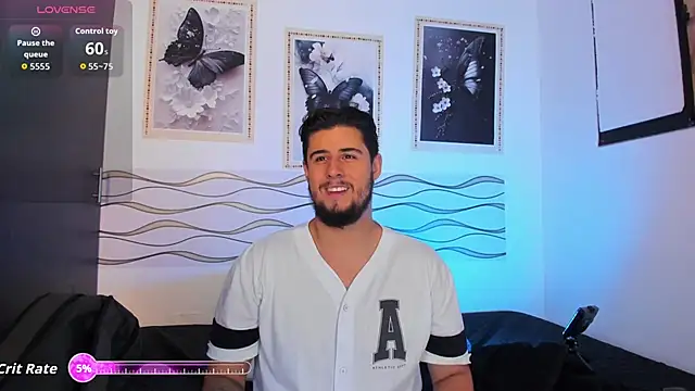 Snapshot of Ryan_evannss_ chatting on June 15, 2026, 11:23 am Ryan evannss online show from June 15, 2026, 11:23 am