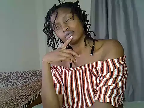 Snapshot of Sexxyjey chatting on July 10, 2026, 7:12 am Sexxyjey online show from July 10, 2026, 7:12 am