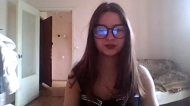 Bellochka201 online show from May 18, 2026, 8:42 am