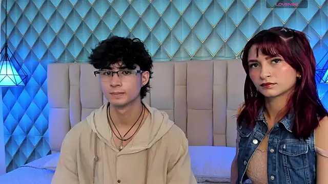 Sofia-Ethan online show from May 22, 2026, 6:24 pm