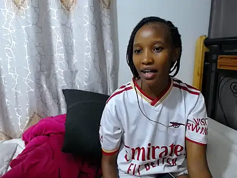 KittyFay online show from May 20, 2026, 4:57 pm