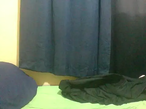 naughty-slender online show from May 25, 2026, 2:50 am