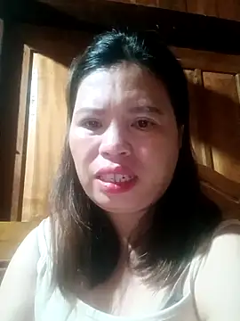 Snapshot of -Yeyi- chatting on June 9, 2026, 4:07 pm -Yeyi- online show from June 9, 2026, 4:07 pm