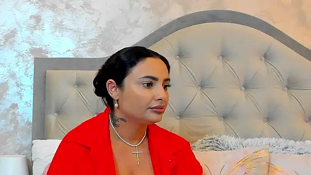 Snapshot of Bianca_Vale chatting on July 5, 2026, 5:36 am Bianca Vale online show from July 5, 2026, 5:36 am