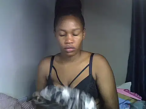 Snapshot of ANGEL_MIA23 chatting on June 16, 2026, 10:01 pm ANGEL MIA23 online show from June 16, 2026, 10:01 pm