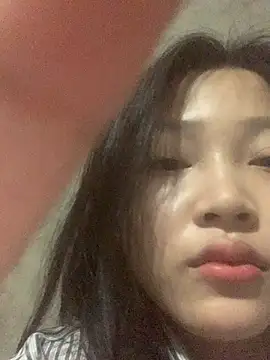 hinami-lo online show from May 26, 2026, 3:19 pm