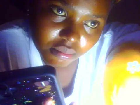 Snapshot of Yaspretty6 chatting on July 10, 2026, 1:25 pm Yaspretty6 online show from July 10, 2026, 1:25 pm
