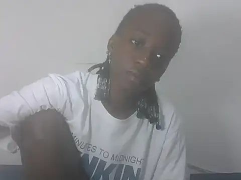 Snapshot of Darkpretty23 chatting on May 26, 2026, 4:25 pm Darkpretty23 online show from May 26, 2026, 4:25 pm