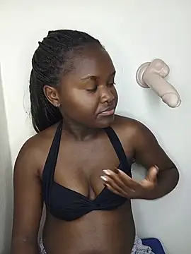 little creamy online show from July 5, 2026, 4:19 am