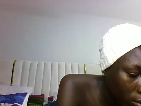 Snapshot of bluevile12 chatting on July 14, 2026, 4:23 pm bluevile12 online show from July 14, 2026, 4:23 pm