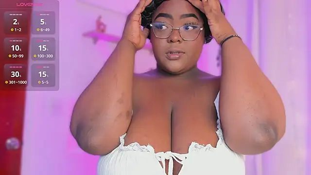Snapshot of Ayanaa_Ebony_ chatting on July 13, 2026, 11:24 am Ayanaa Ebony online show from July 13, 2026, 11:24 am
