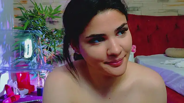 Snapshot of EvvaMonroe chatting on June 12, 2026, 7:46 pm EvvaMonroe online show from June 12, 2026, 7:46 pm