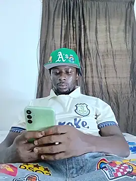 Snapshot of hornny_phrase2 chatting on June 11, 2026, 4:21 am hornny phrase2 online show from June 11, 2026, 4:21 am
