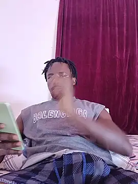 Snapshot of hornny_phrase2 chatting on July 13, 2026, 10:29 am hornny phrase2 online show from July 13, 2026, 10:29 am