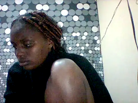 Snapshot of liligal chatting on June 14, 2026, 7:05 pm liligal online show from June 14, 2026, 7:05 pm