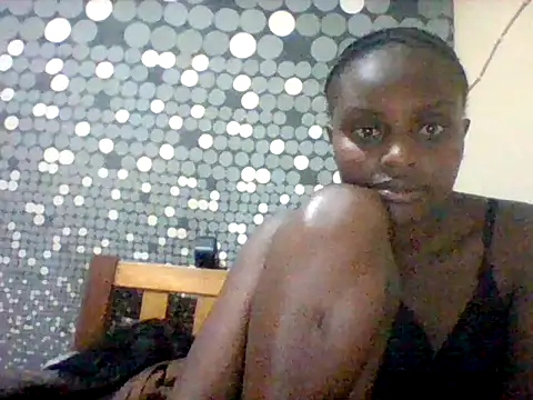 Snapshot of liligal chatting on June 26, 2026, 8:02 pm liligal online show from June 26, 2026, 8:02 pm