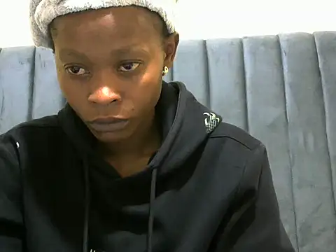 Peggycarter02 online show from May 22, 2026, 3:57 am