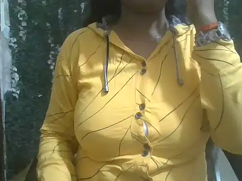 shallykaur online show from June 2, 2026, 3:41 am