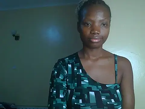 Snapshot of Mariana_150 chatting on July 10, 2026, 9:17 pm Mariana 150 online show from July 10, 2026, 9:17 pm