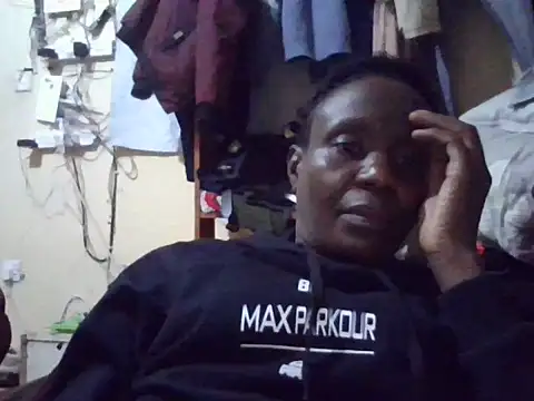 Snapshot of Pinky_diva chatting on June 26, 2026, 5:17 pm Pinky diva online show from June 26, 2026, 5:17 pm
