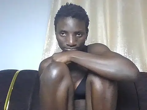 cutiebreey online show from May 28, 2026, 12:35 pm
