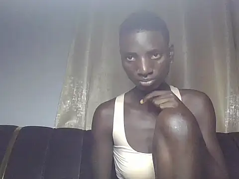 cutiebreey online show from May 30, 2026, 12:52 am