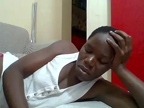 Blacksexyqueen24 online show from May 22, 2026, 8:47 pm