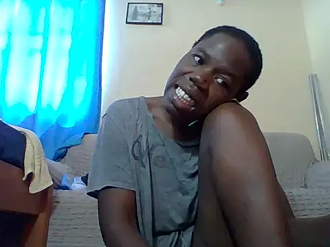 Snapshot of Blacksexyqueen24 chatting on July 7, 2026, 9:46 am Blacksexyqueen24 online show from July 7, 2026, 9:46 am