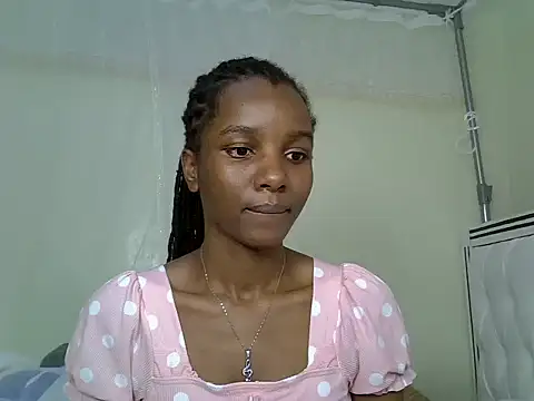 Snapshot of Sexy_vylsa chatting on May 27, 2026, 9:01 pm Sexy vylsa online show from May 27, 2026, 9:01 pm