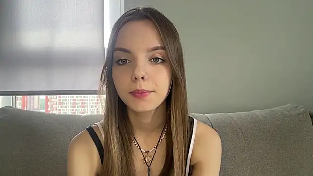 LisaPorse online show from July 7, 2026, 1:04 pm