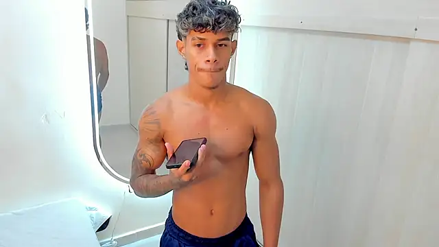 Joao da silva19 online show from July 10, 2026, 2:41 pm