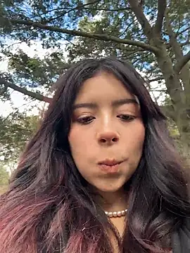 softdoll-  online show from May 24, 2026, 6:24 pm
