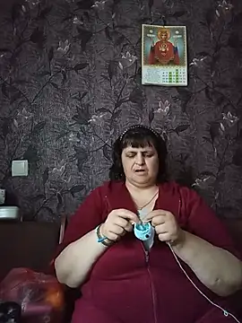 LisichkaOksana online show from May 24, 2026, 8:08 am