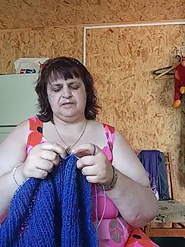 LisichkaOksana online show from June 24, 2026, 12:37 pm