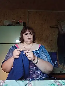 LisichkaOksana online show from July 10, 2026, 5:37 pm